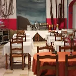 Yasha Hotel