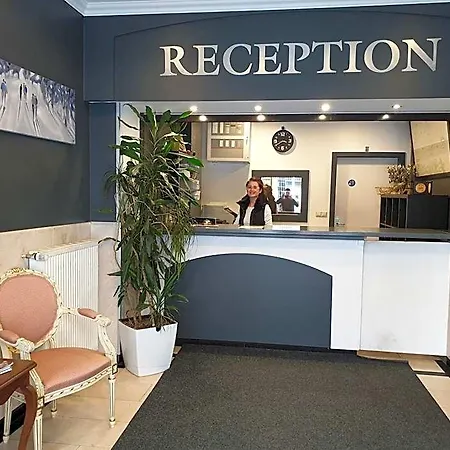 Hotel Yasha