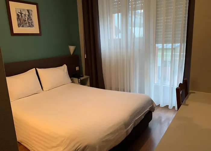 Yasha Hotel Luxembourg By