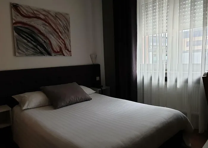 Hotel Yasha Luxembourg By