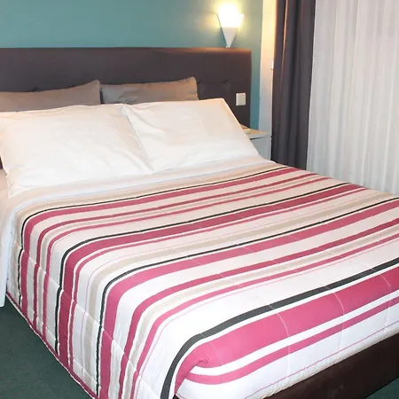 Yasha Hotel Luxembourg