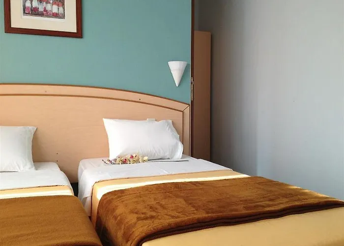 야샤 룩셈부르크